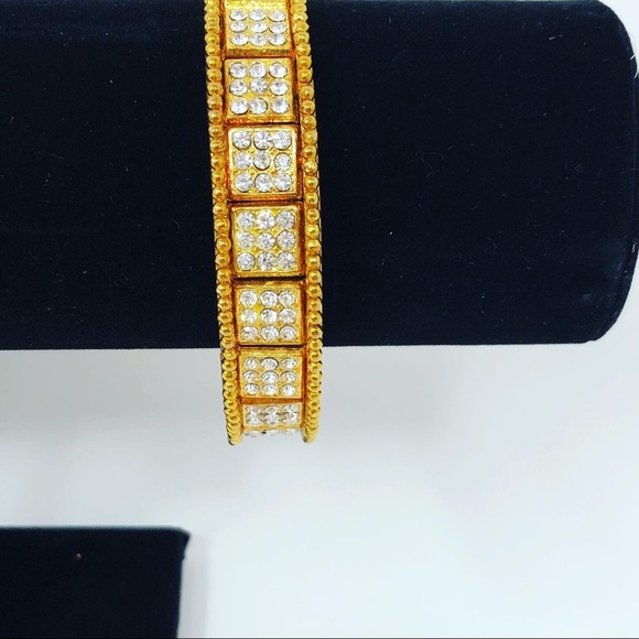 Eastern Jewellery - Picture 4 of 16